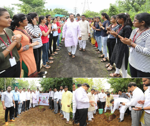 [:en]Tree plantation program was organized at khanda colony[:hi]सी. के. टी. खांदा कॉलनी येथे वृक्षारोपणाचा विशेष उपक्रम आयोजित करण्यात आला[:] 1