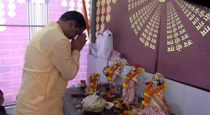 [:en]Participated in various Ashadhi Ekadashi celebrations in Panvel[:hi]पनवेल विधानसभा क्षेत्रातील विविध ठिकाणी आषाढी एकादशी उत्साहात साजरी[:] 1